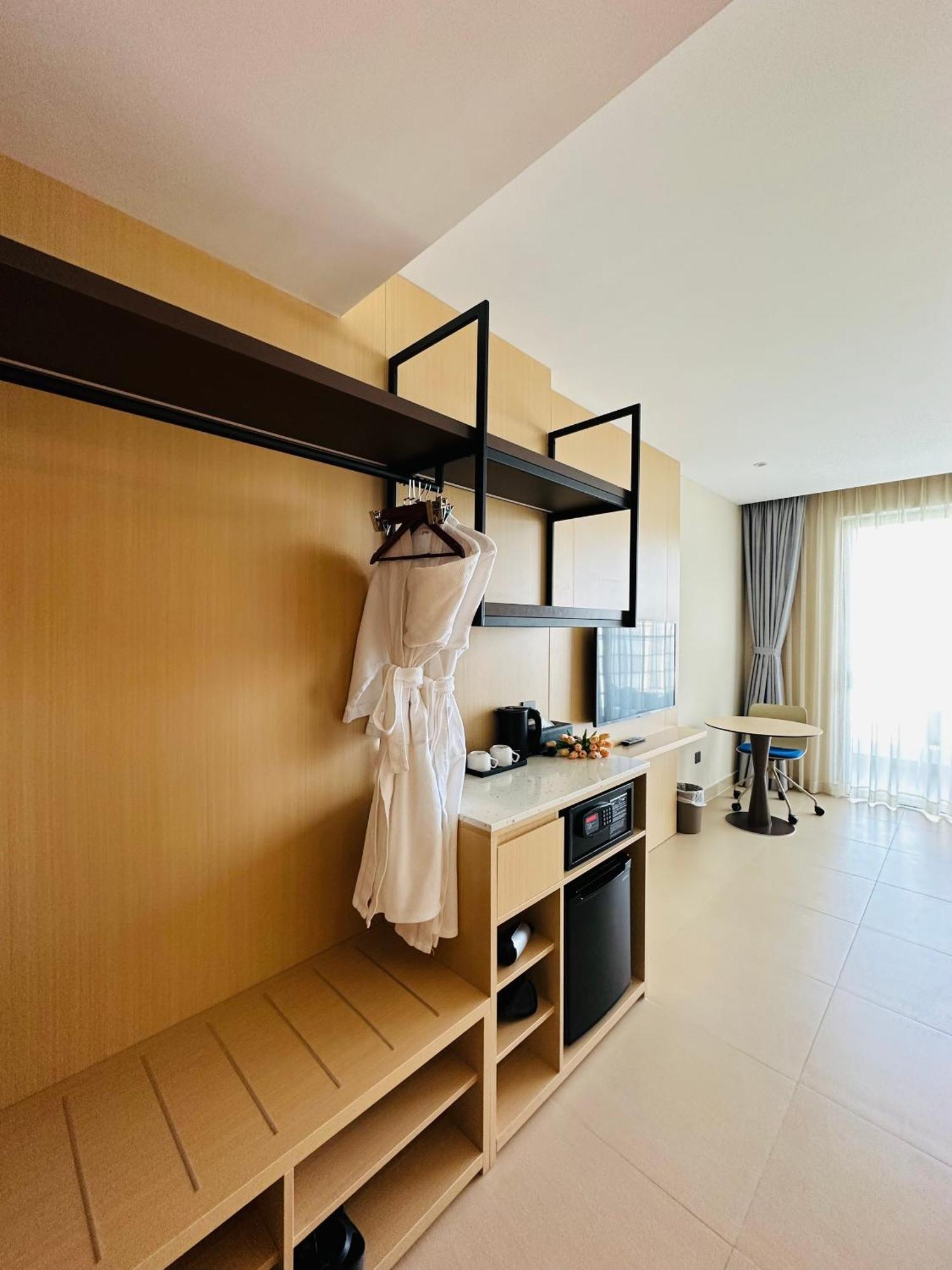 Апартаменты The Cam Ranh Oceanview Номер фото